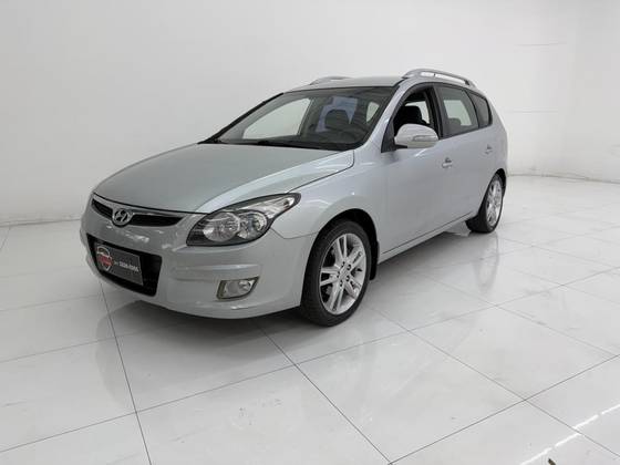 HYUNDAI I30 2.0 MPI 16V GASOLINA 4P MANUAL HYUNDAI I30 2.0 MPI 16V GASOLINA 4P MANUAL